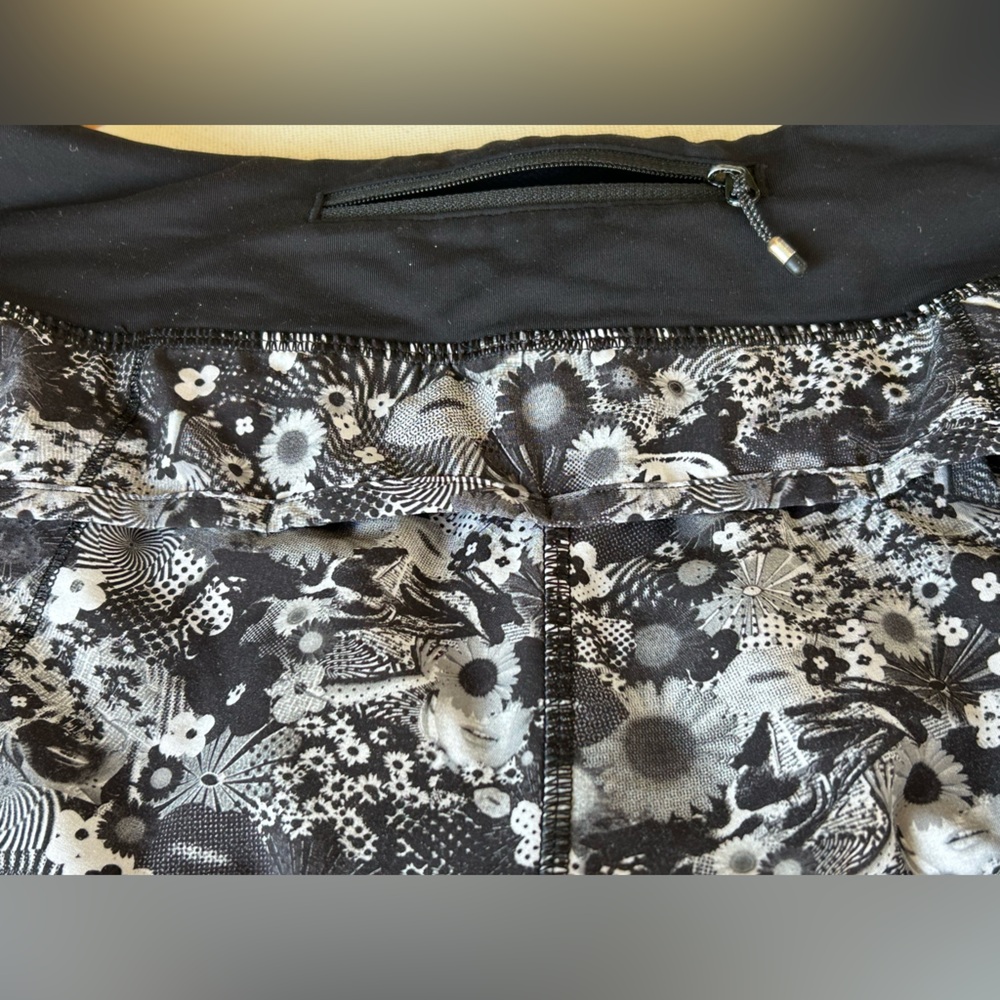 Lululemon Speed Short Size 4 SeaWheeze Counter Culture White/Black Running - Picture 5 of 13